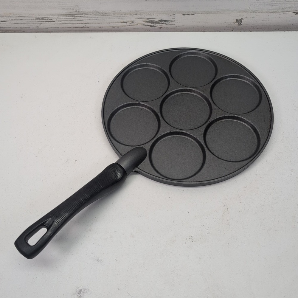 Nordic‎ Ware Non-Stick 7 Silver Dollar Pancake/Waffle Griddle Pan